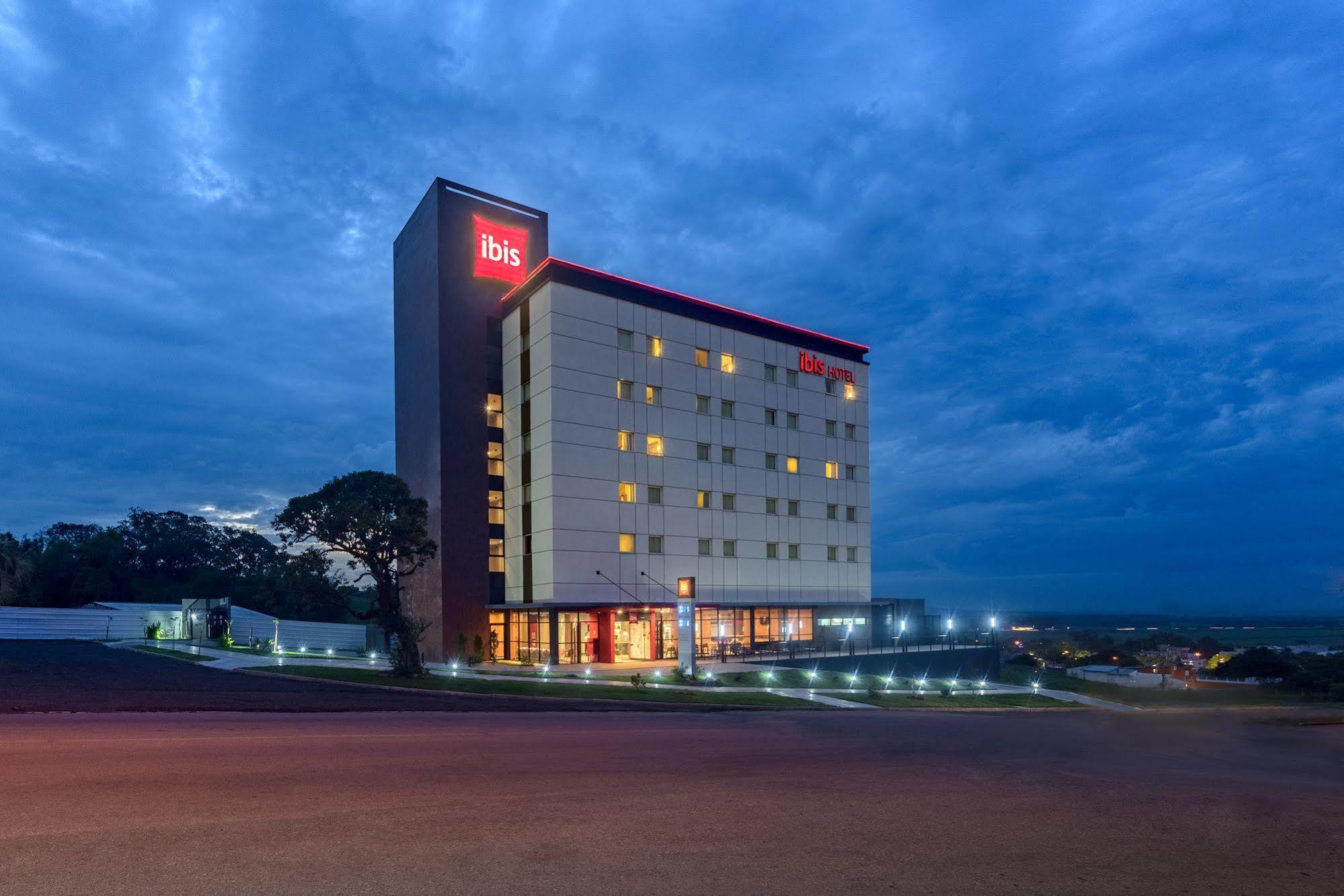 Ibis Guaiba Hotel Kültér fotó